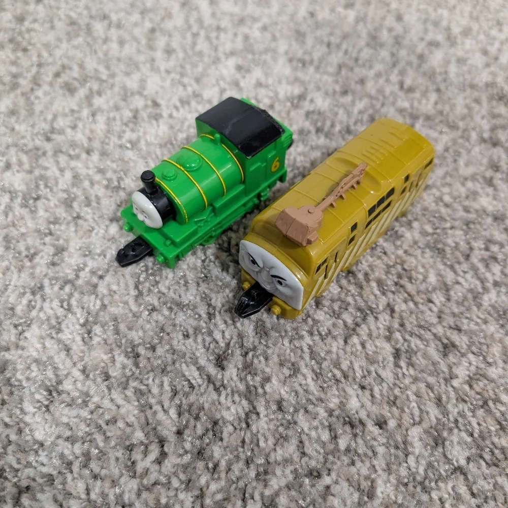Vintage 2000 Thomas and the Magic Railraod Subway Toys - Percy and Diesel